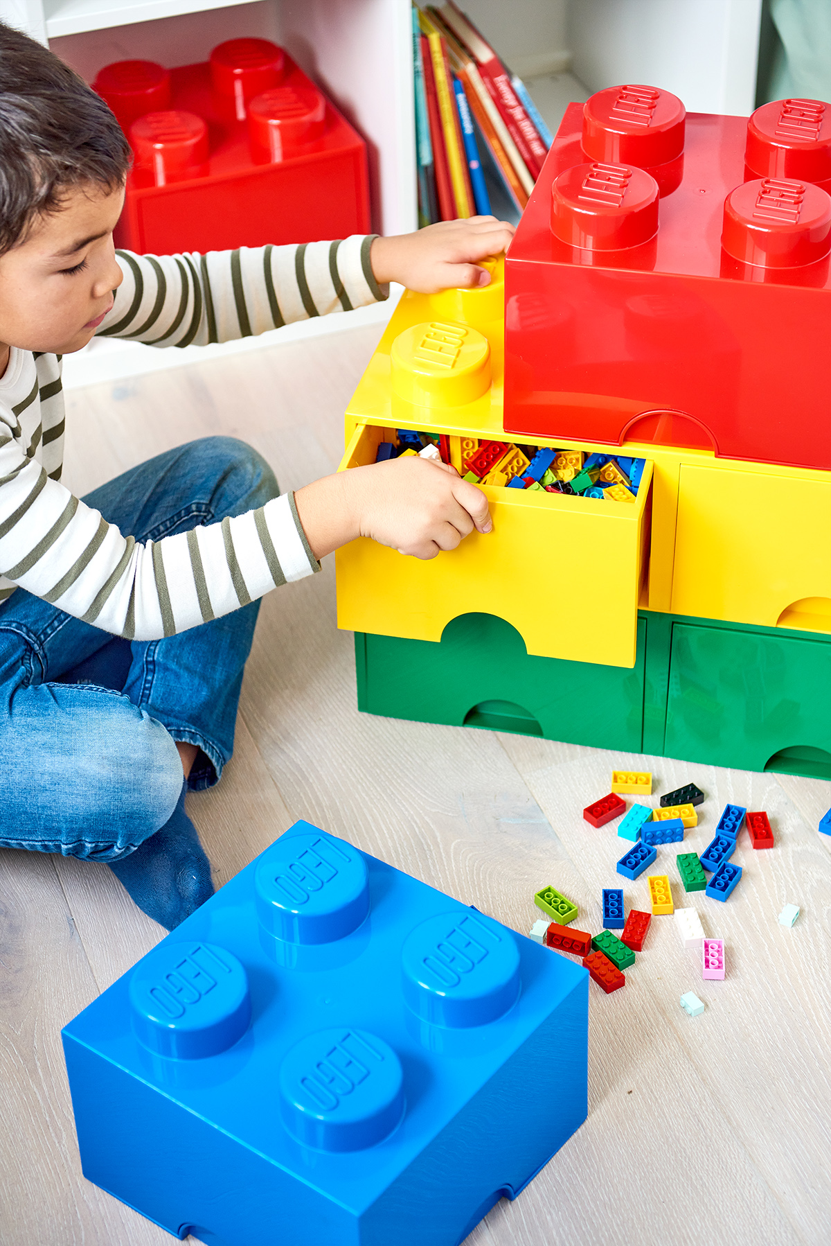 LEGO STORAGE BRICK BOX 2 KNOBS KIDS CHILDRENS BEDROOM PLAYROOM VARIOUS COLOURS 